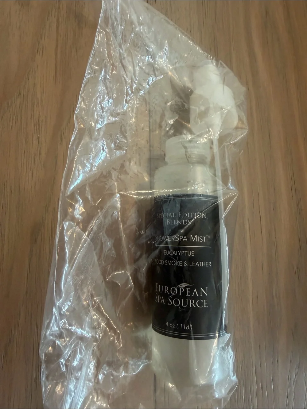 ShowerSpa Mist - White Bottle (Eucalyptus, Wood Smoke & Leather)